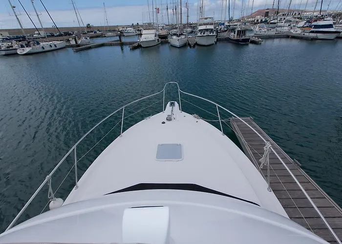 Yaku Wayra Charter פלאיה בלנקה