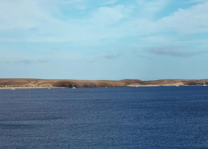 Yaku Wayra Charter * פלאיה בלנקה